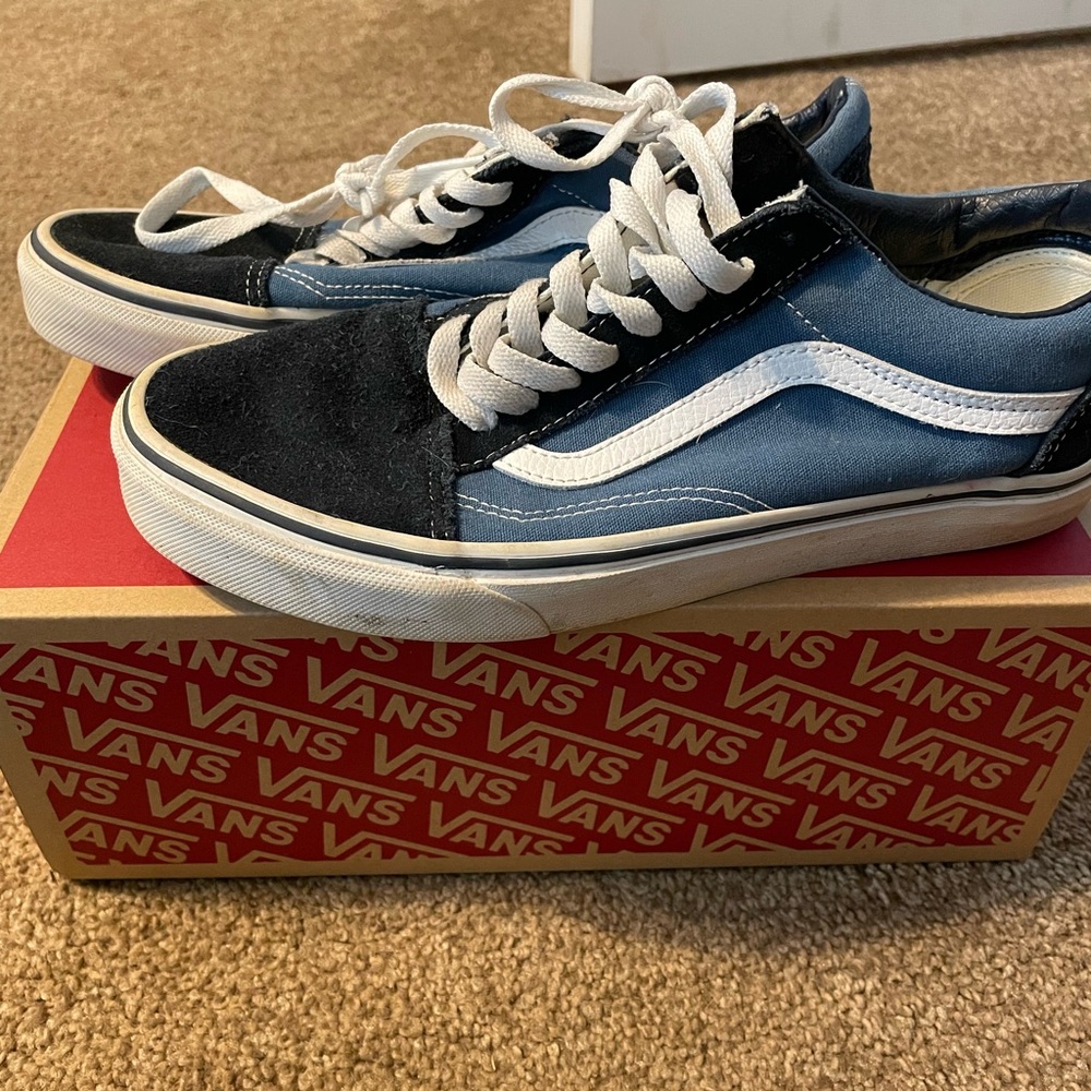 Vans Classic Blue Skate Shoes - Old Skool Unisex (women 9/ men 7.5)